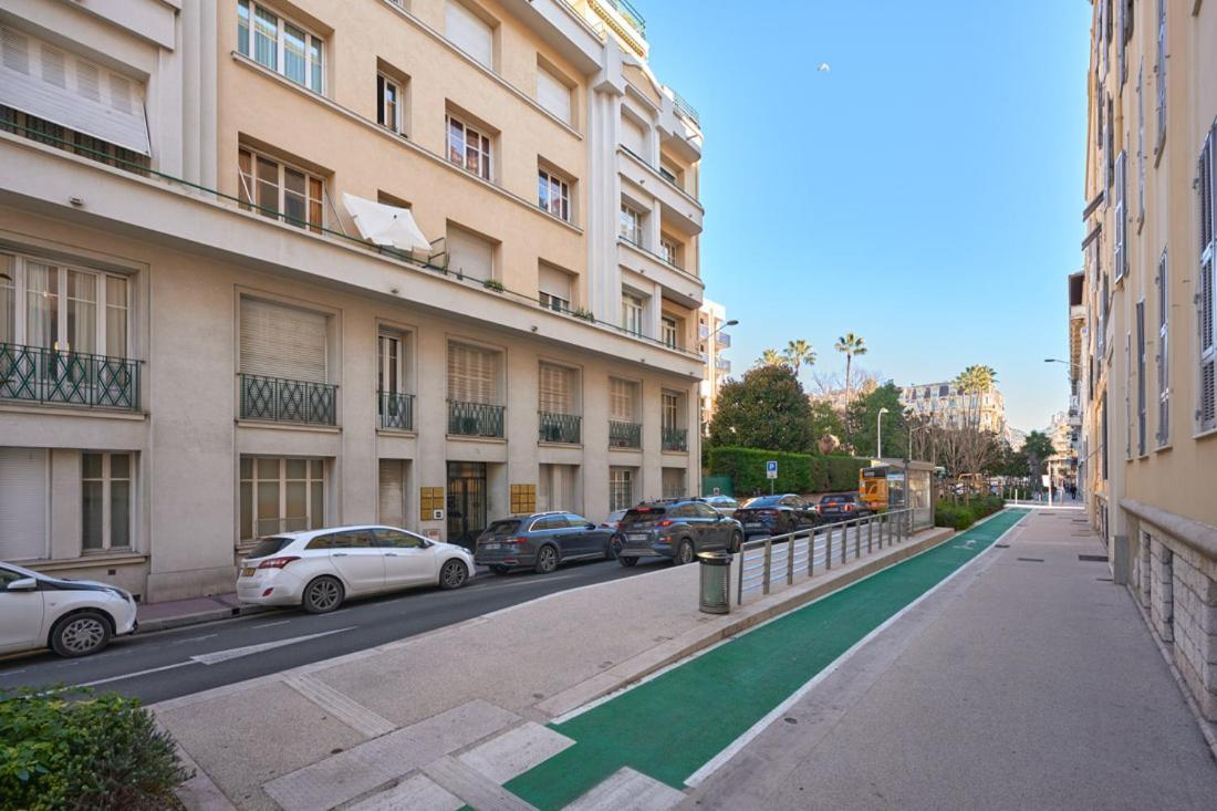 Sunlight Properties - Daffia - Beautifully Renovated Studio, City Pad In Central Ницца Экстерьер фото